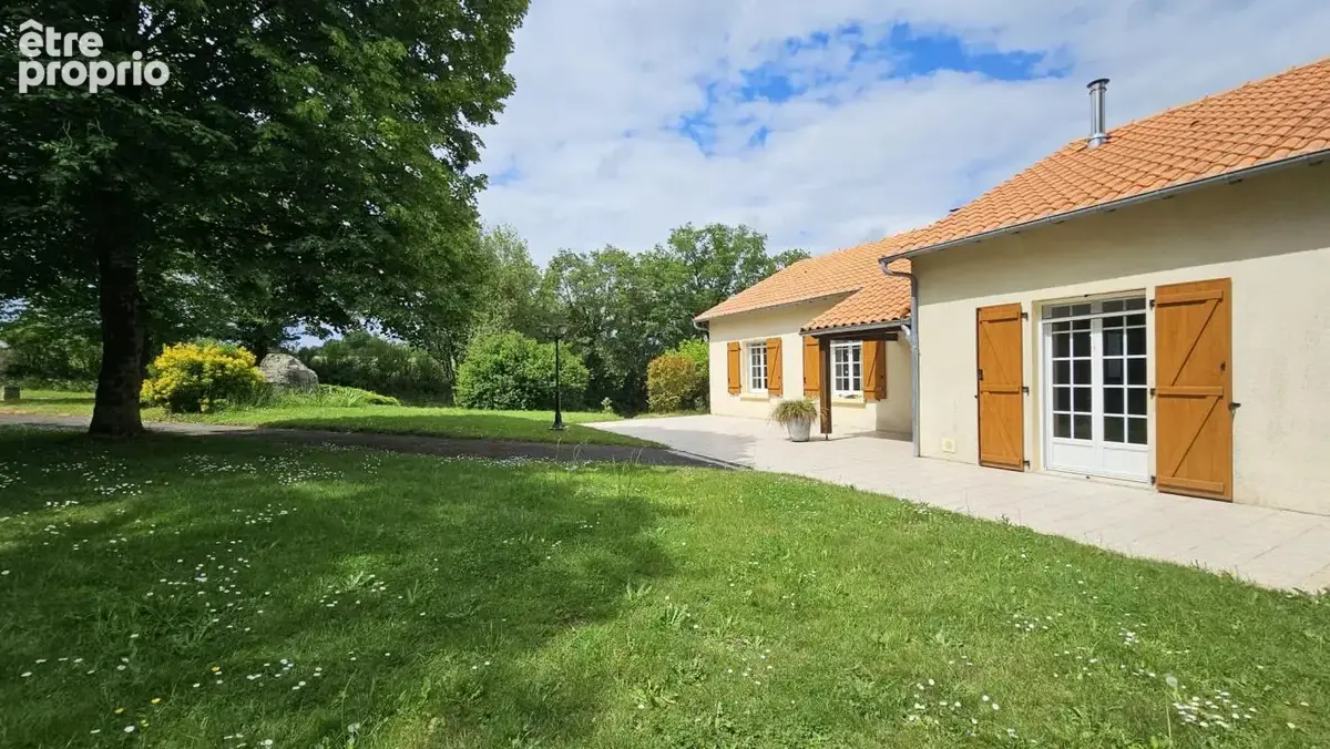 Propriété avec sous-sol total, hangar et plus de 2 hectares - photo 12