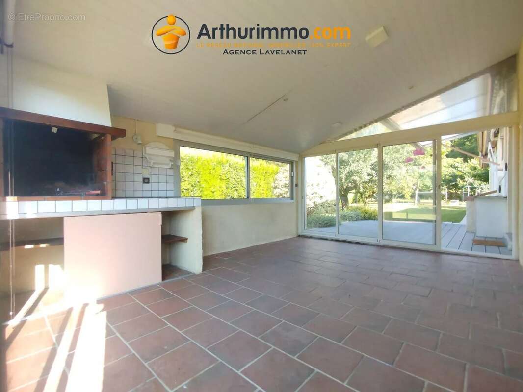 Maison familiale 96m²- double garage- jardin 1100m² - photo 11
