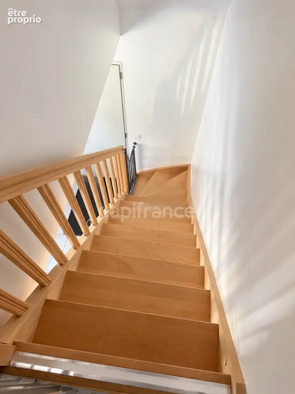 Maison à vendre 5 pièces  (78) - 3 chambres - terrain 429 m² - photo 8