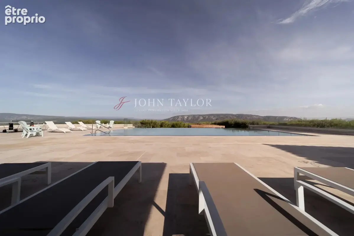 Propriété de caractère avec panorama du mont Ventoux aux Alpilles, à proximité de L’Isle-sur-la-Sorgue - photo 16