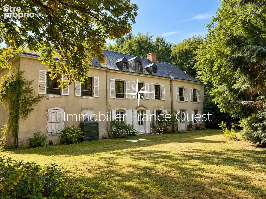 Propriété de caractère à rénover avec parc de 9 hectares - photo 7
