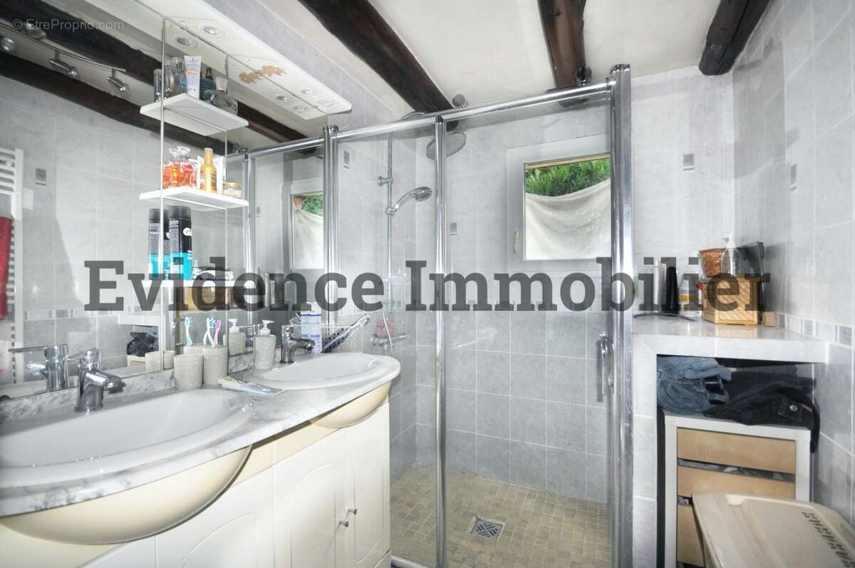 Maison à ALBERTVILLE