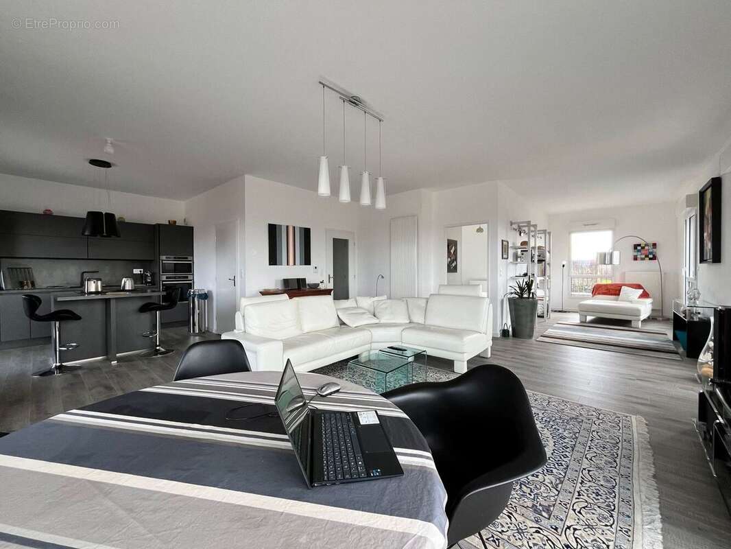Appartement à PREMESQUES