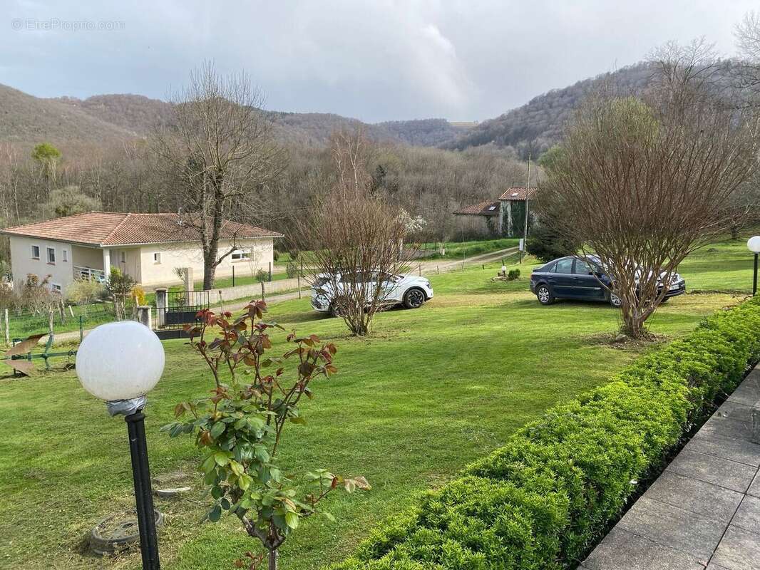 GRAULE13 - Maison à ASPET