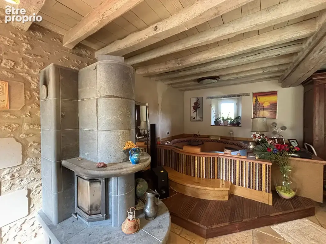 Longère isolée - T5 120 m² - Vichères - photo 8