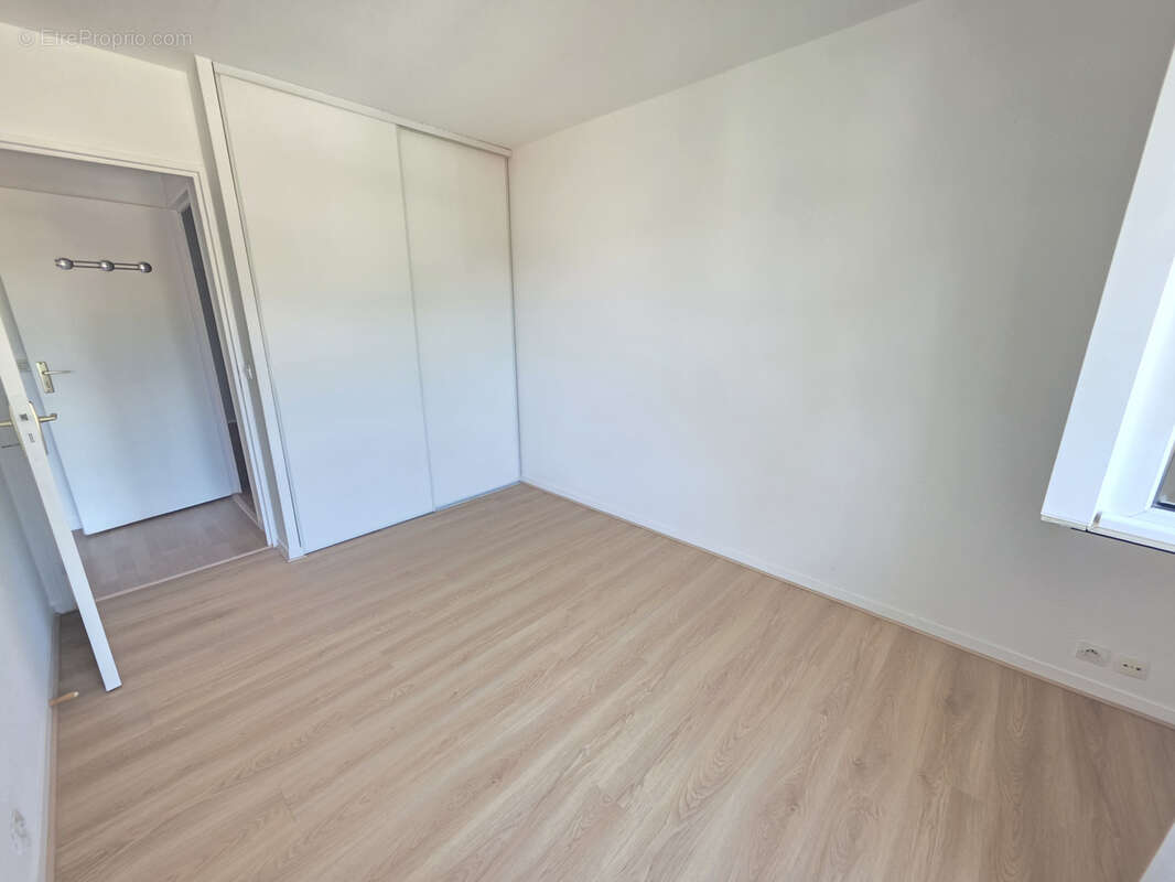 Pessac t3 de 68 m2 balcon et parking - photo 7