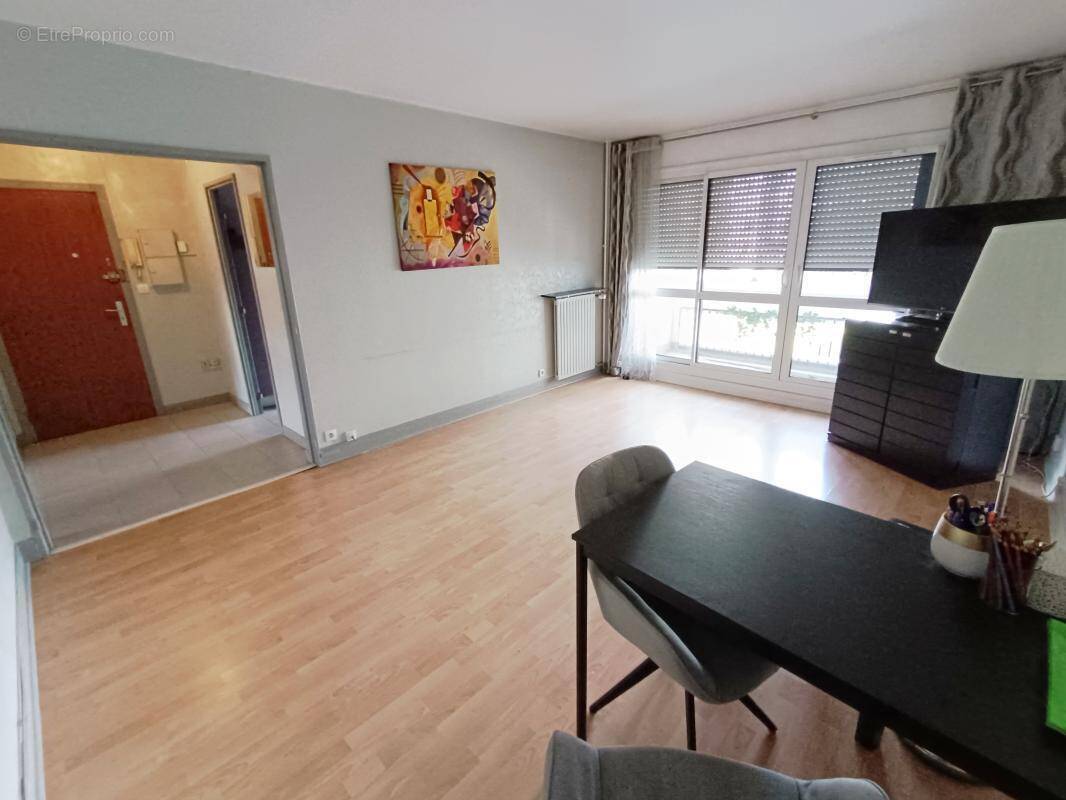 Appartement à PLAISIR