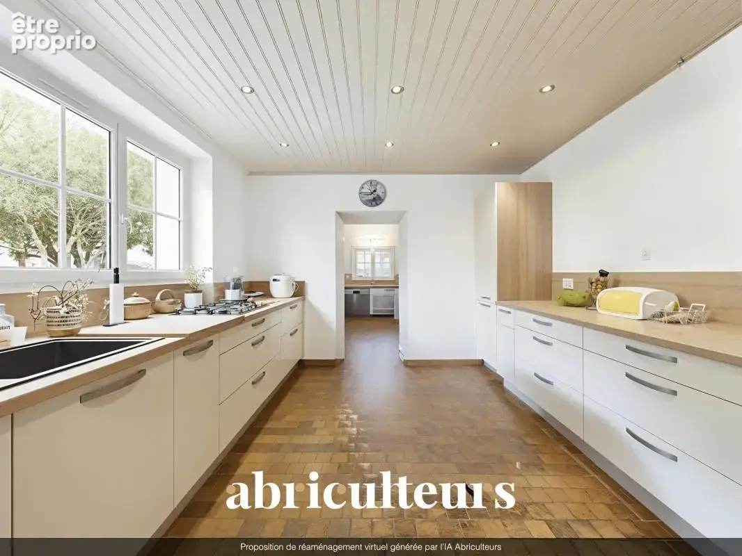 200 m² face à la mer : Propriété de caractère aux multiples opportunités d'aménagement en vente à L'Épine (85740) - photo 5