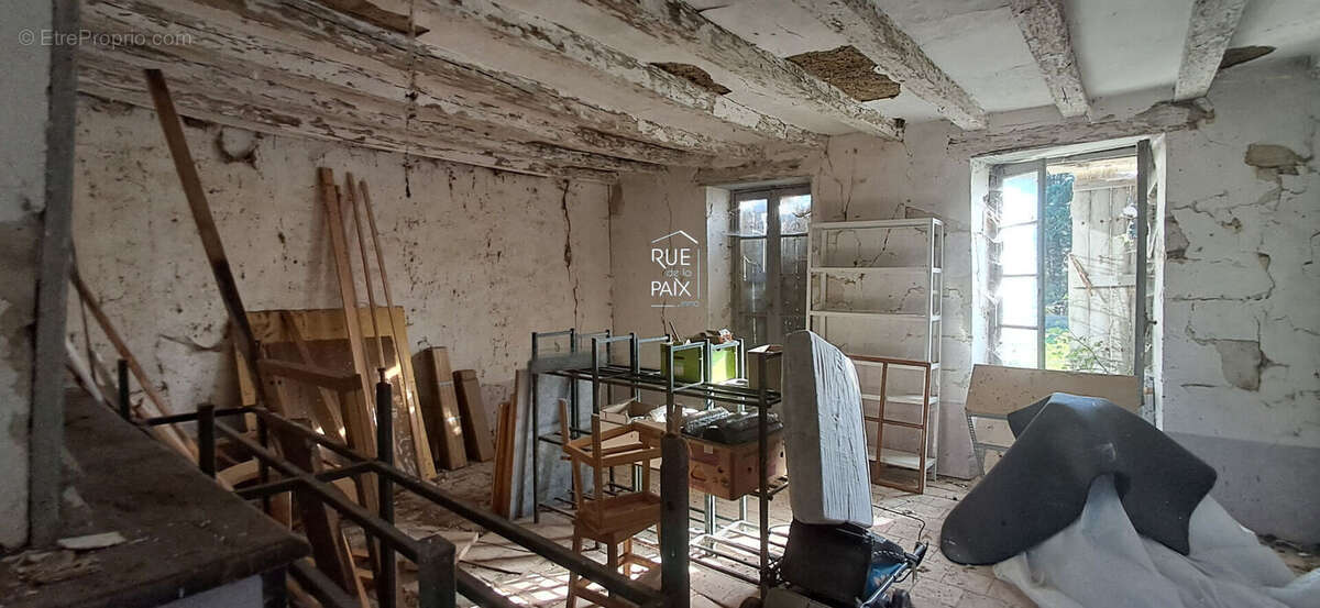 Autre à SAVIGNY-SOUS-FAYE