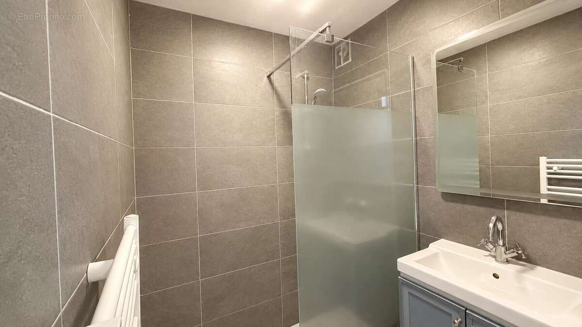 Studio - proche du lac de Vonnes - CHÂTEL - photo 4