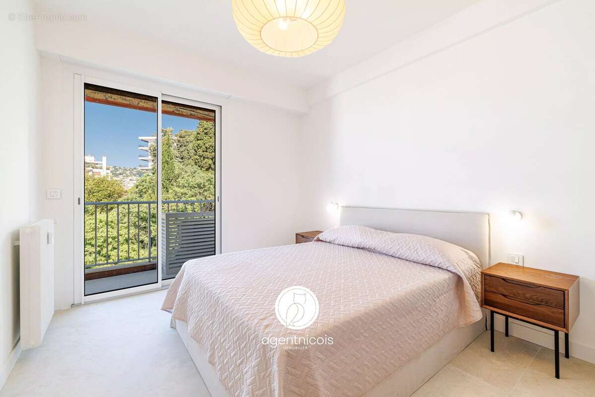 Nice cimiez // avenue georges v : appartement traversant / rénové / meublé / terrasses - photo 19
