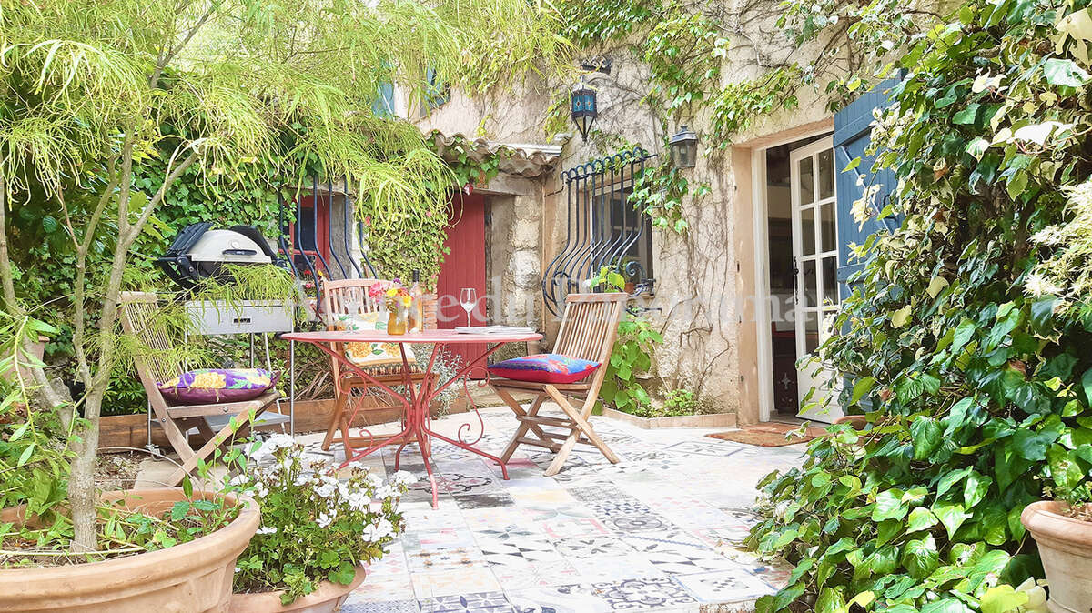 Du charme et du calme pour cette belle villa - photo 5