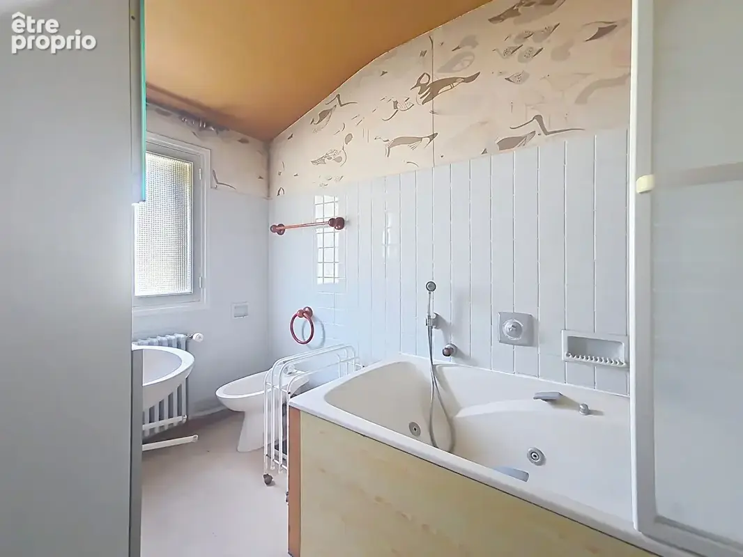 Exclusivite - la riviere saint sauveur - spacieuse maison à rafraîchir - photo 16