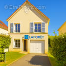 Maison à MAGNY-LE-HONGRE