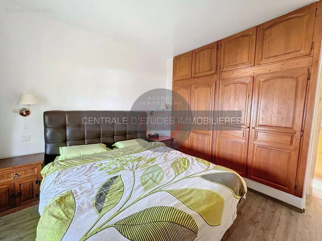 Maison à LES ADRETS-DE-L&#039;ESTEREL