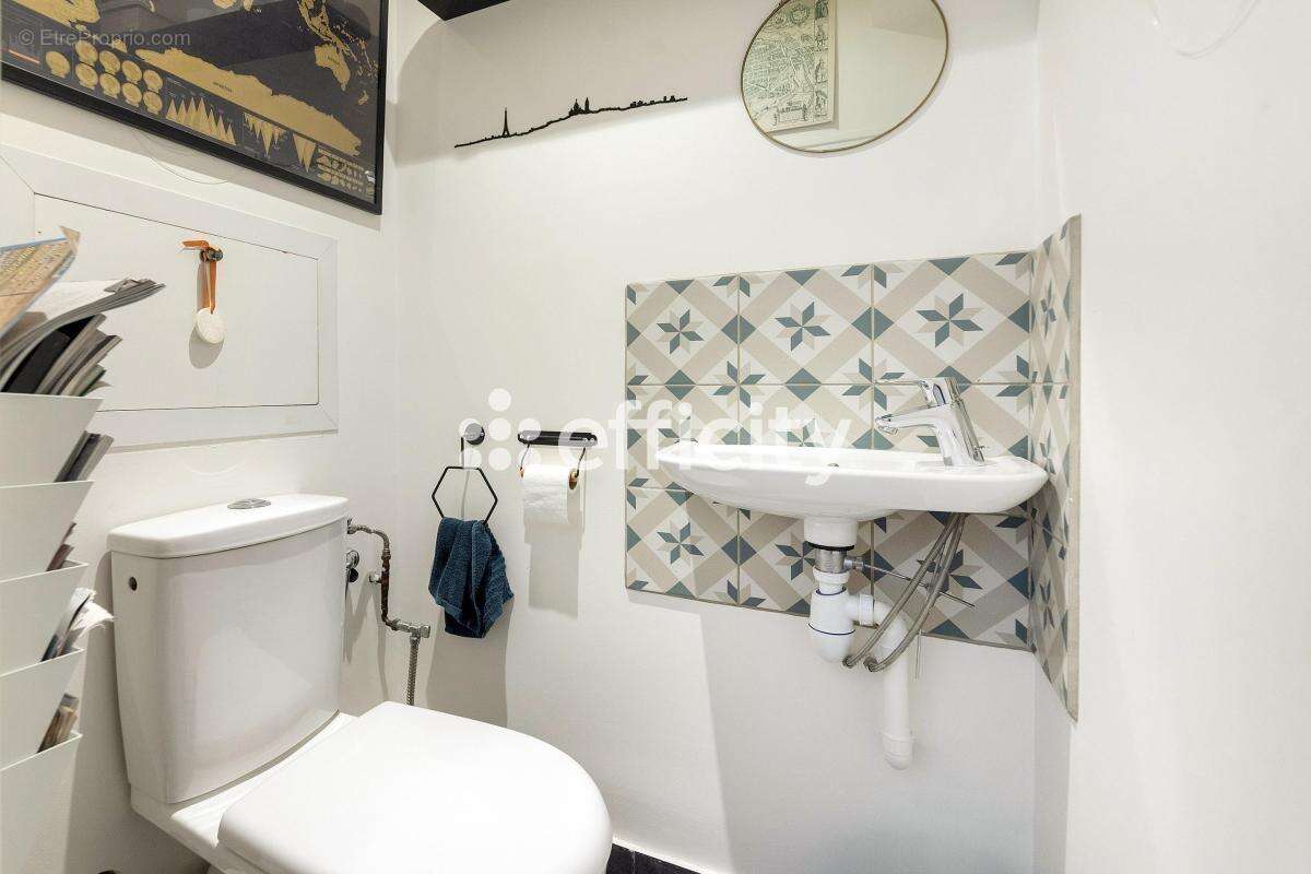 Appartement à PARIS-2E