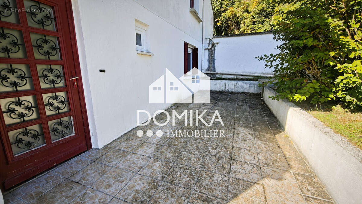 Appartement à IVRY-LA-BATAILLE