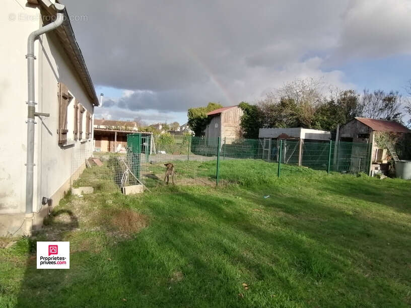 TRUN (61160) maison   5 pièces,  103  m2 environ,  4 chambres, 1 bureau  PRIX  156 450 honoraires 5% inclus à la charge de l'acq - photo 17