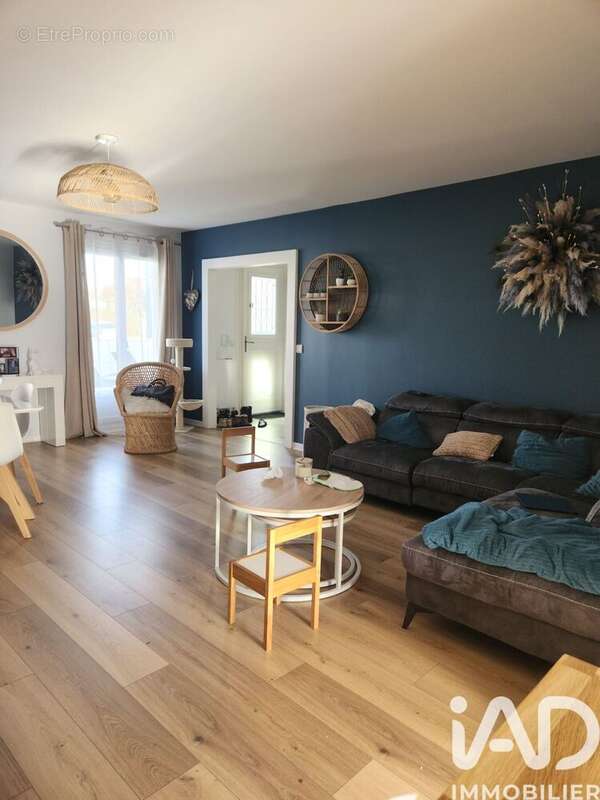 Photo 2 - Maison à LE MESNIL-EN-THELLE