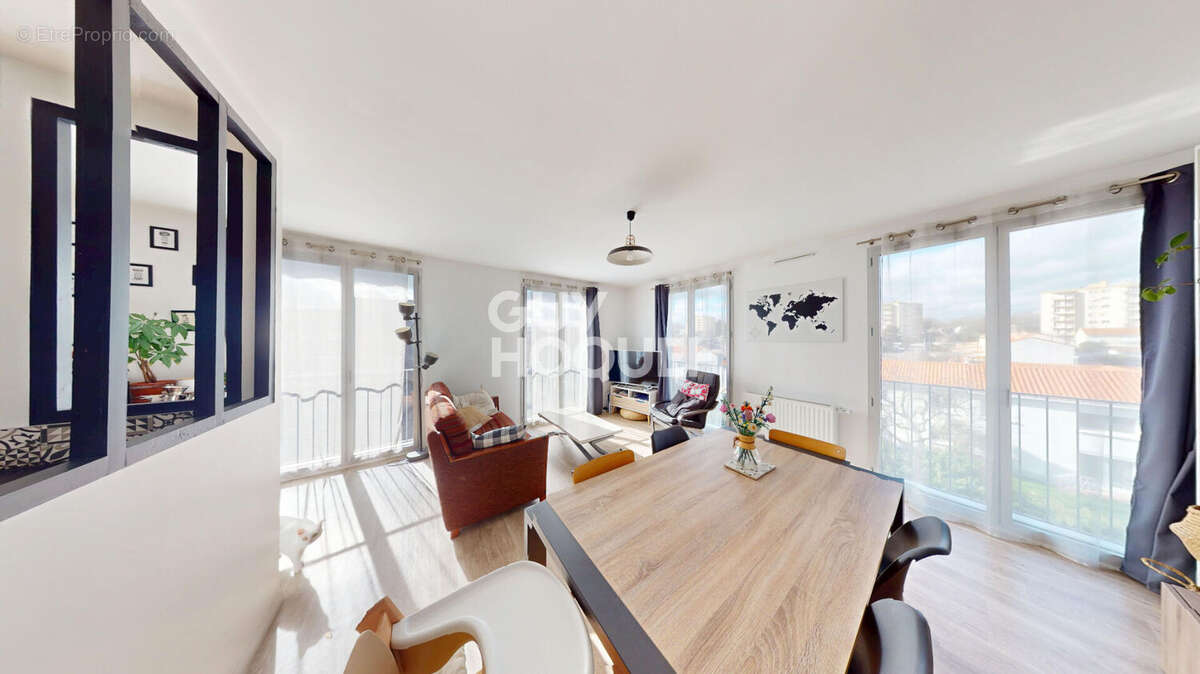 Appartement à NANTES