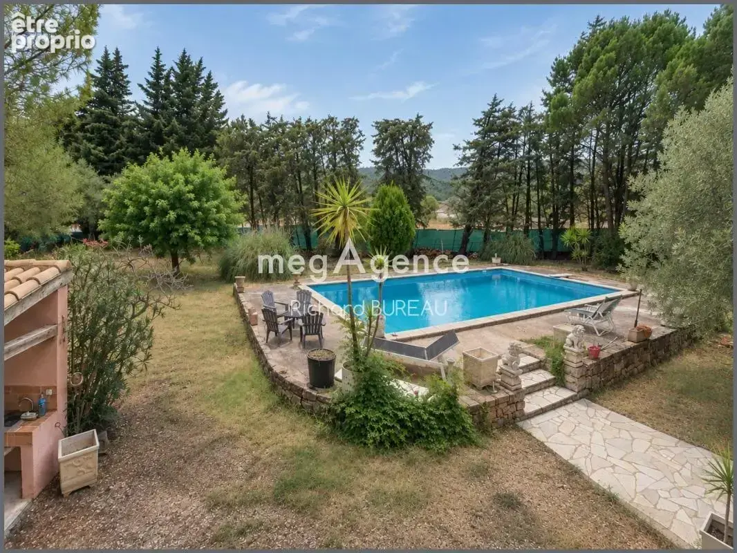 Maison de 148 m² Terrain de 2 905 m² avec piscine - photo 1