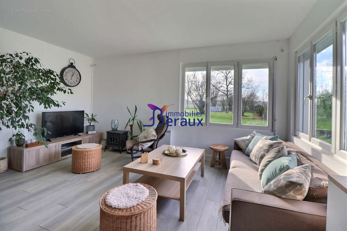 Maison à BERVILLE-SUR-SEINE