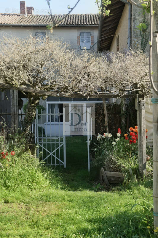 Maison à ROCHECHOUART