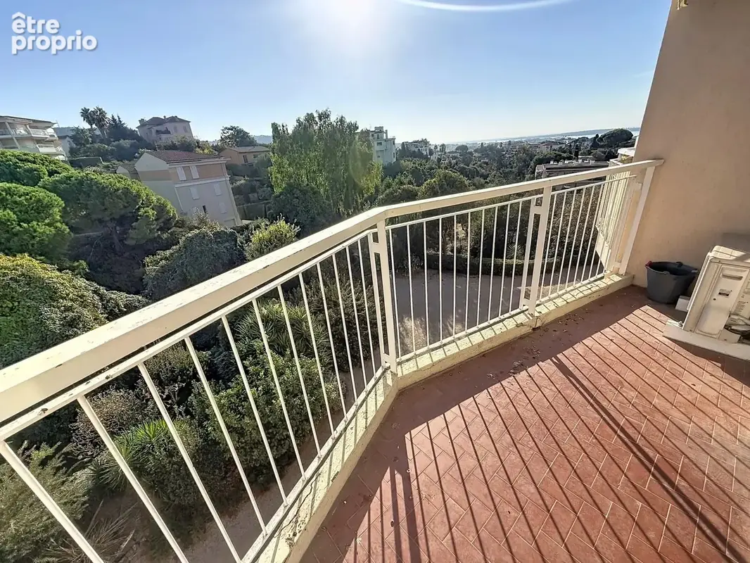 Cannes tassigny : vue mer grand studio residence seniors - photo 2