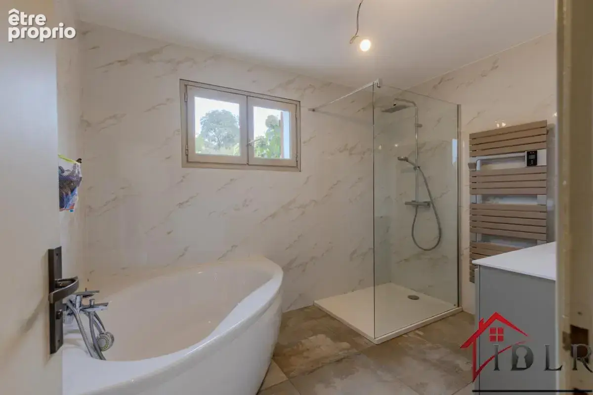 Demeure de prestige de 282 m2 composée de deux étages indépe - photo 22