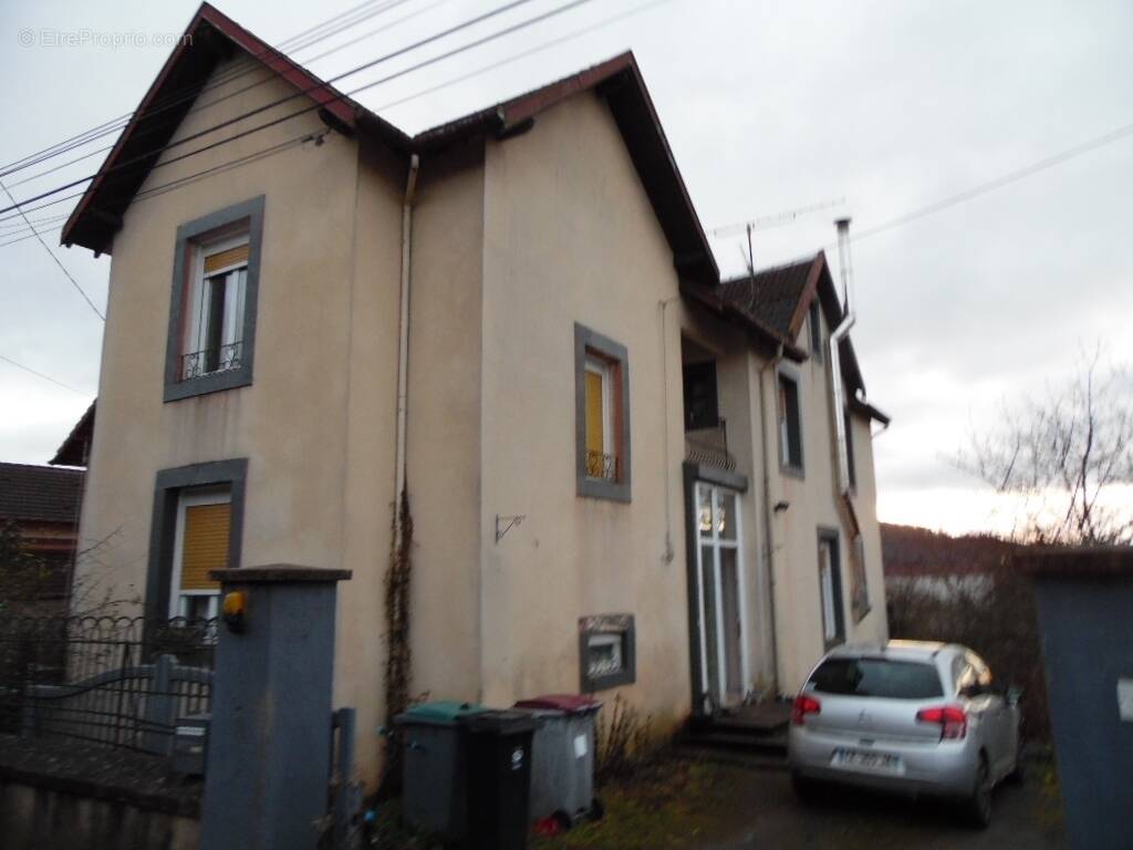Maison à SENONES