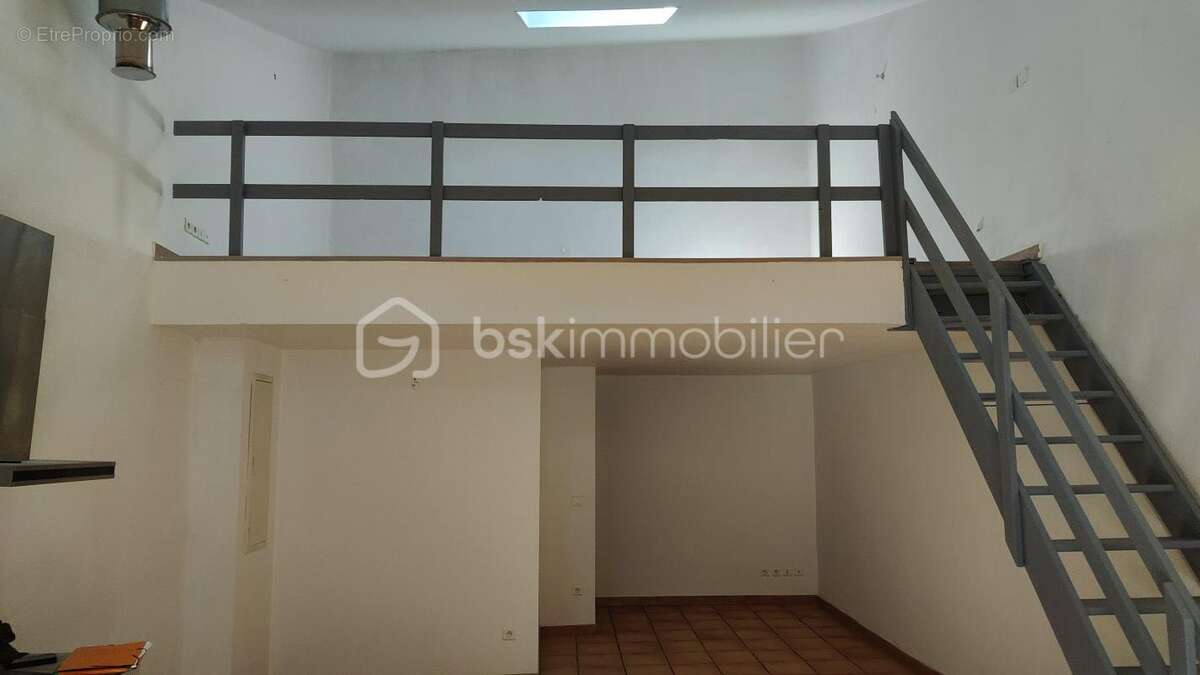 Appartement à SAINT-ETIENNE-LES-ORGUES