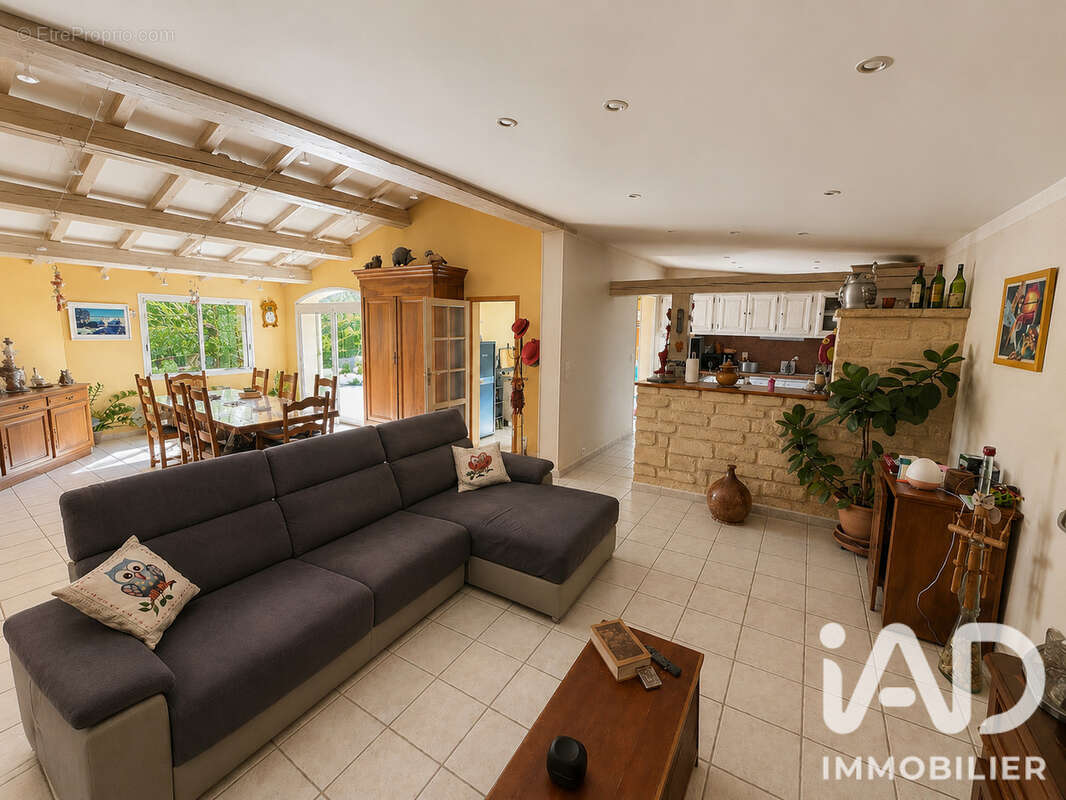 Photo 3 - Maison à COLLIAS