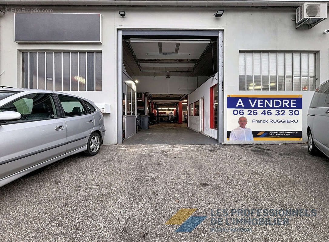 Commerce à LA RAVOIRE