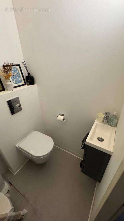 Maison à SAINT-GENIS-POUILLY