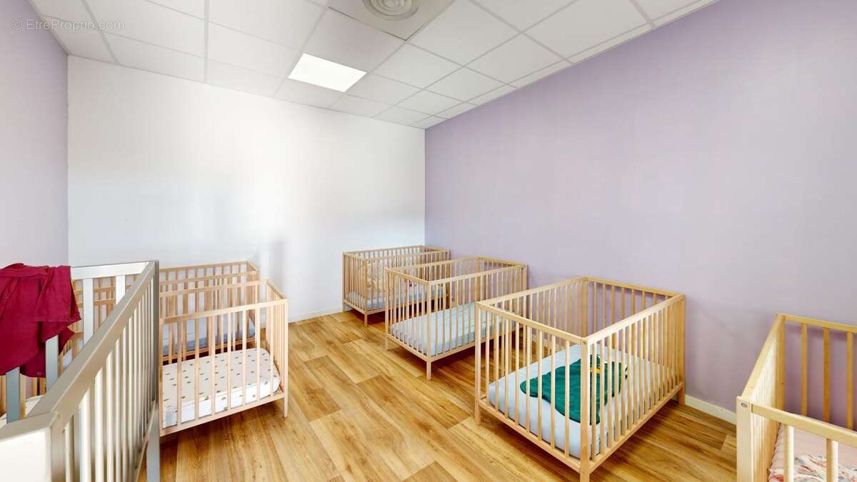 Fond de commerce - Micro Crèche - AURIOL - photo 6