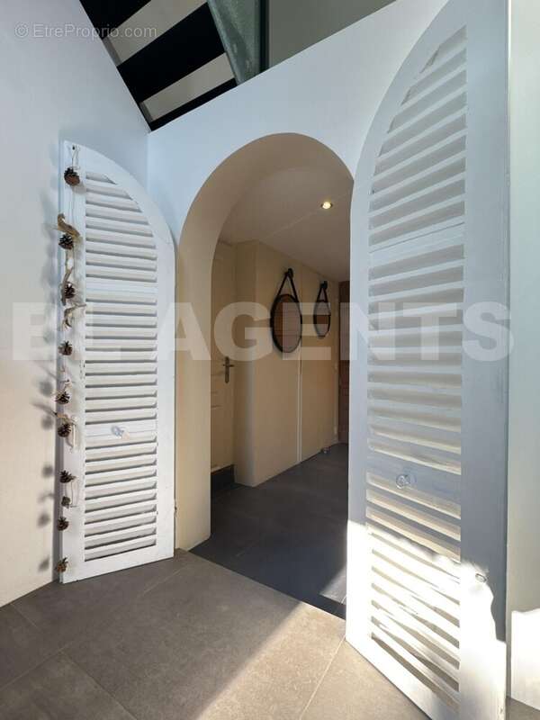 image00018 - Maison à VOULANGIS