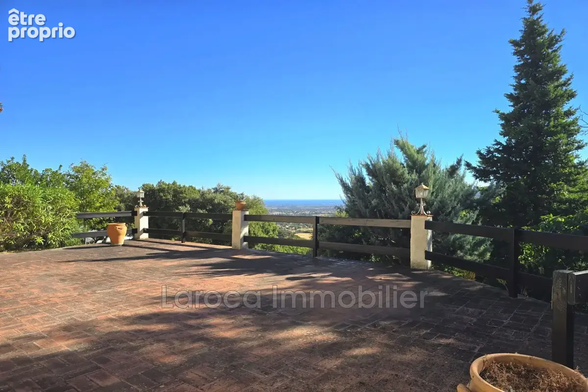 Maison 3 pièces 78 m² à vendre à Laroque-Des-Alberes (66740) - photo 2