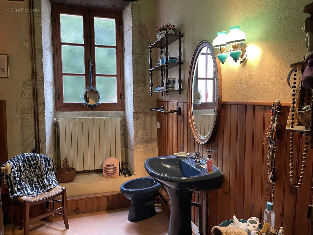 Maison à SAINT-JEAN-D'ATAUX