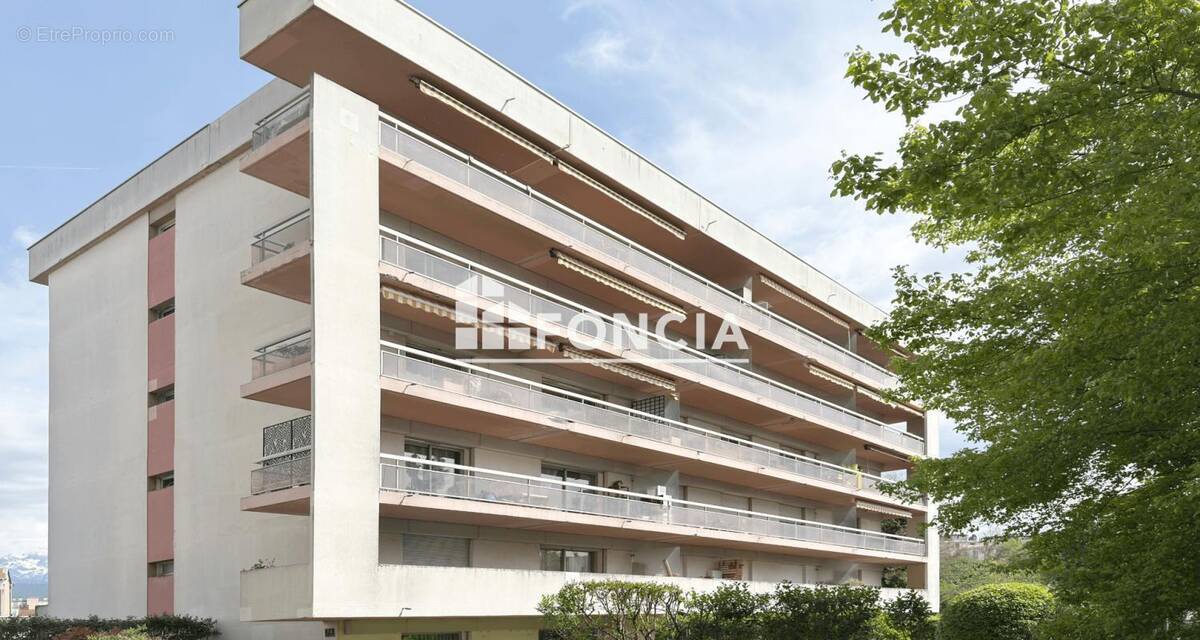 Appartement à GRENOBLE