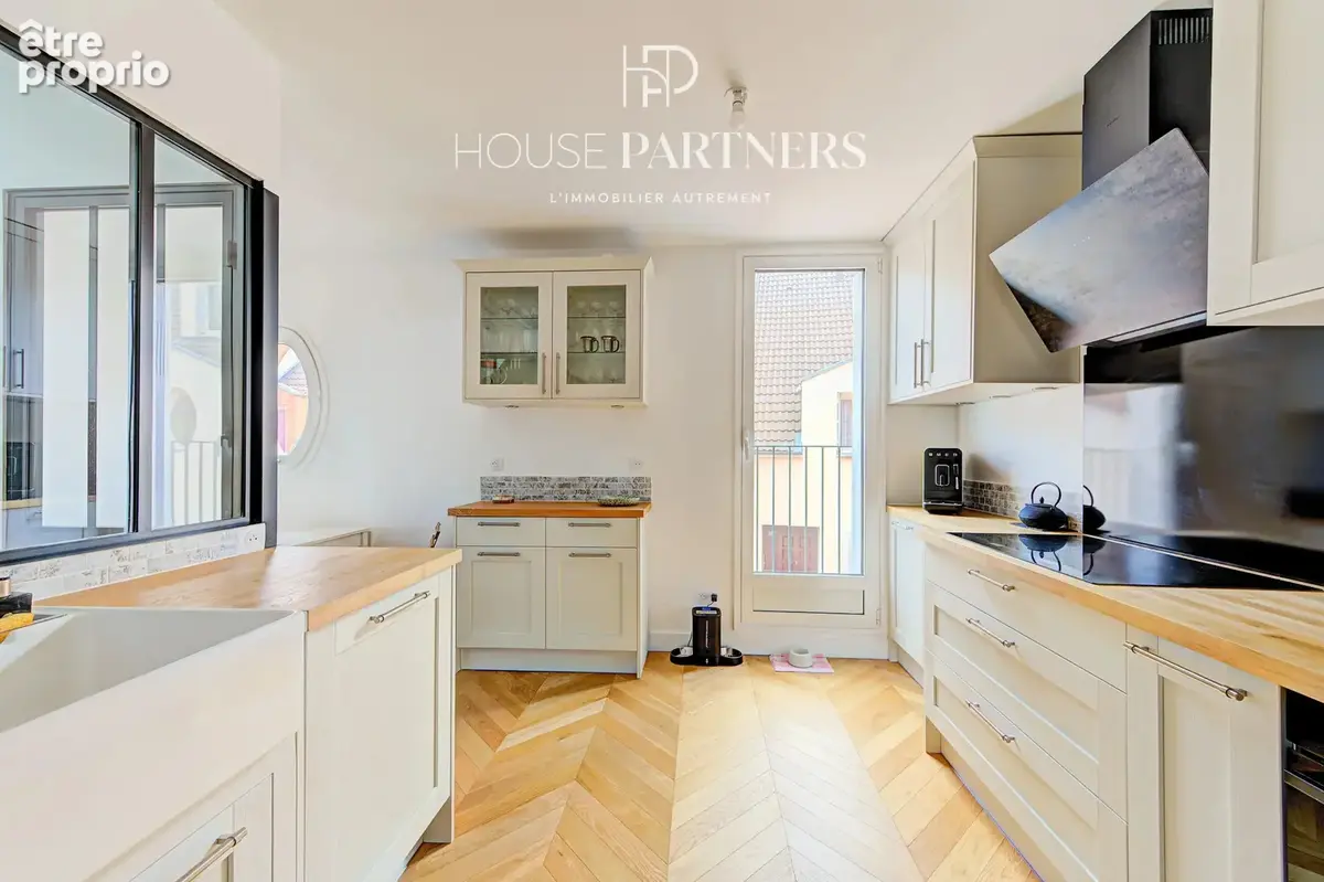 Triplex a vendre - centre ville - photo 6