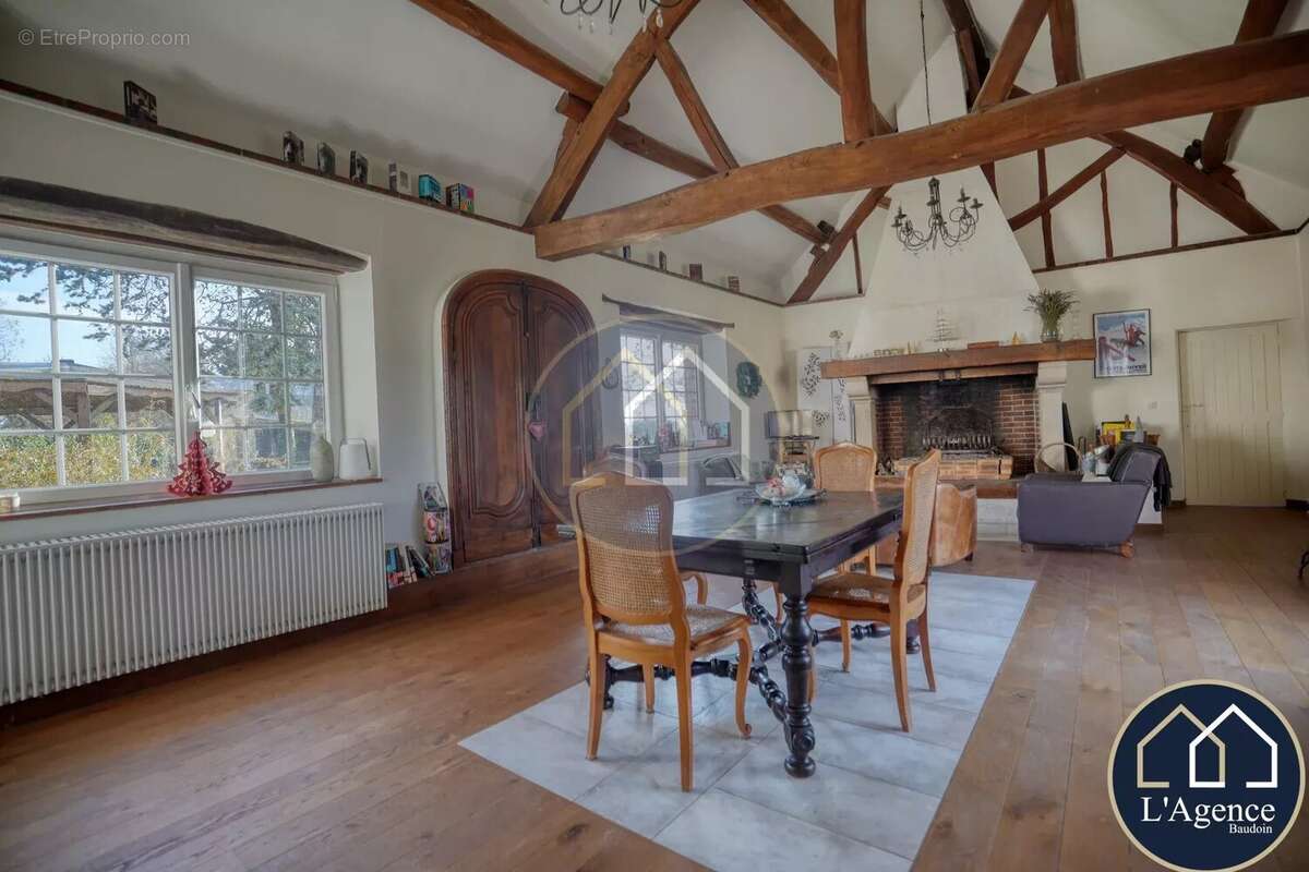 Maison à NOGENT-LE-ROI