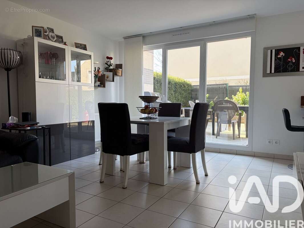 Photo 3 - Appartement à LA QUEUE-LES-YVELINES