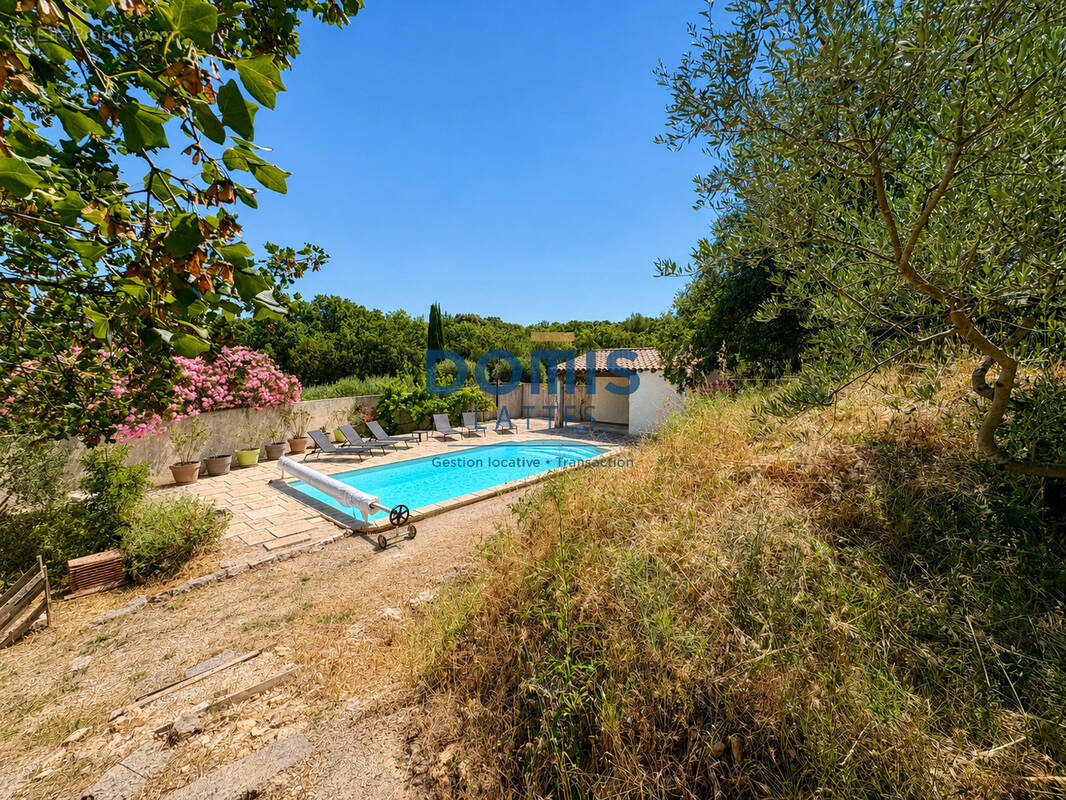 Maison à SAINTE-ANASTASIE