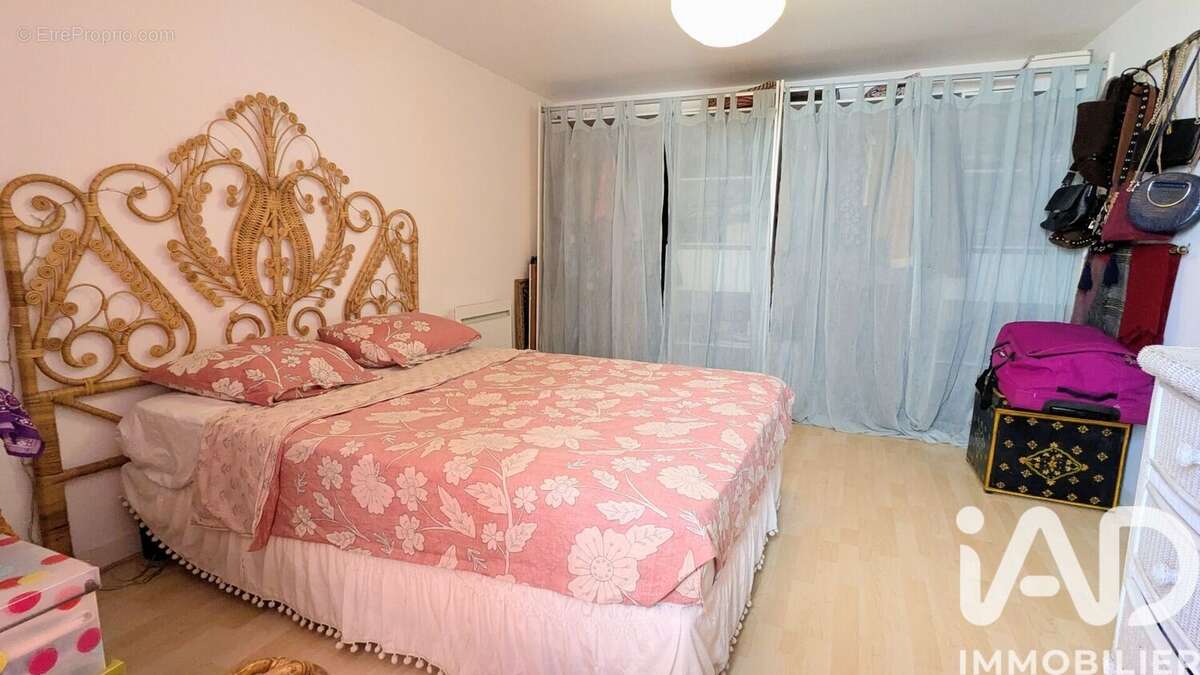 Photo 8 - Appartement à EPONE