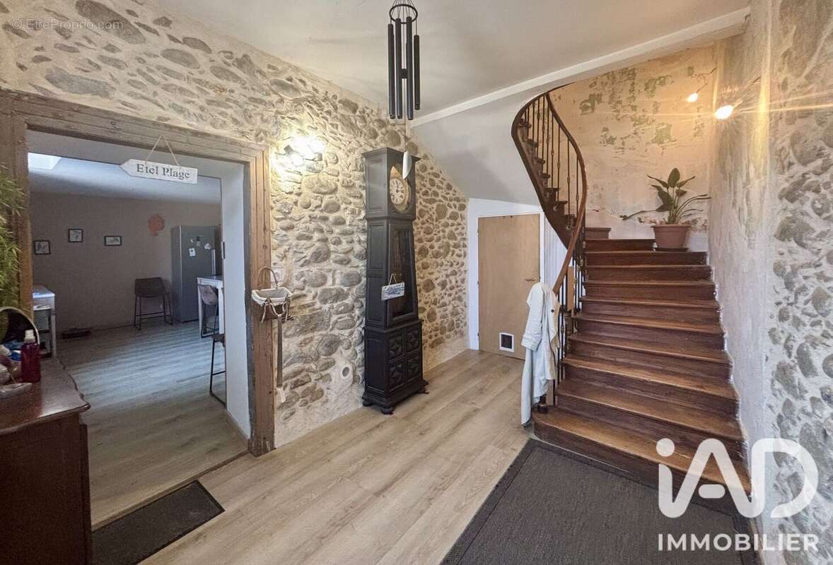 Maison 152 m² à Martres-De-Riviere  - photo 7