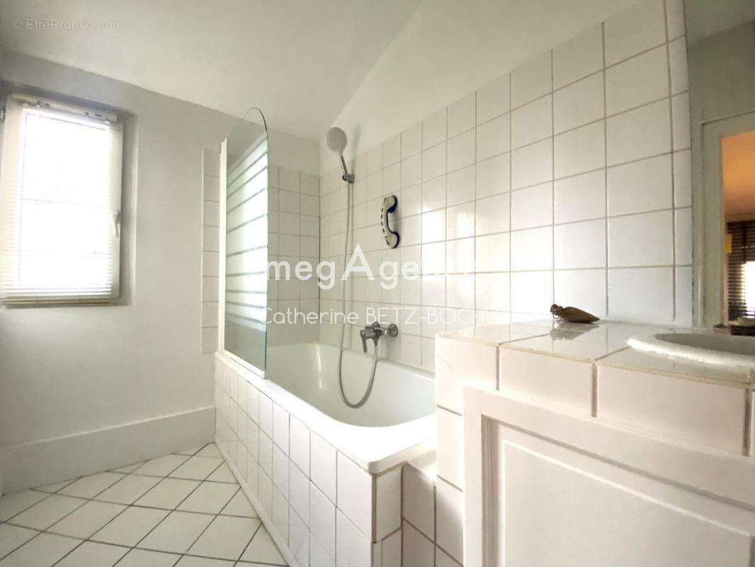 Appartement à GENNEVILLIERS