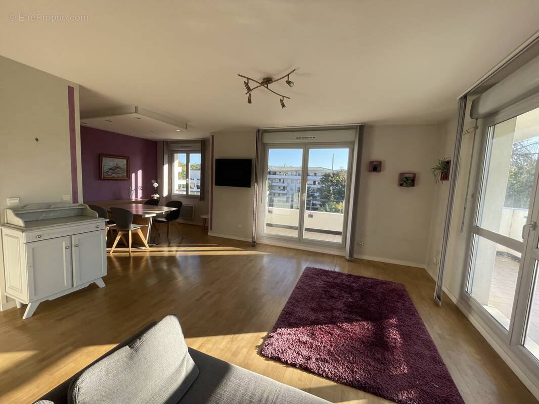Appartement à SAINT-OUEN-L'AUMONE