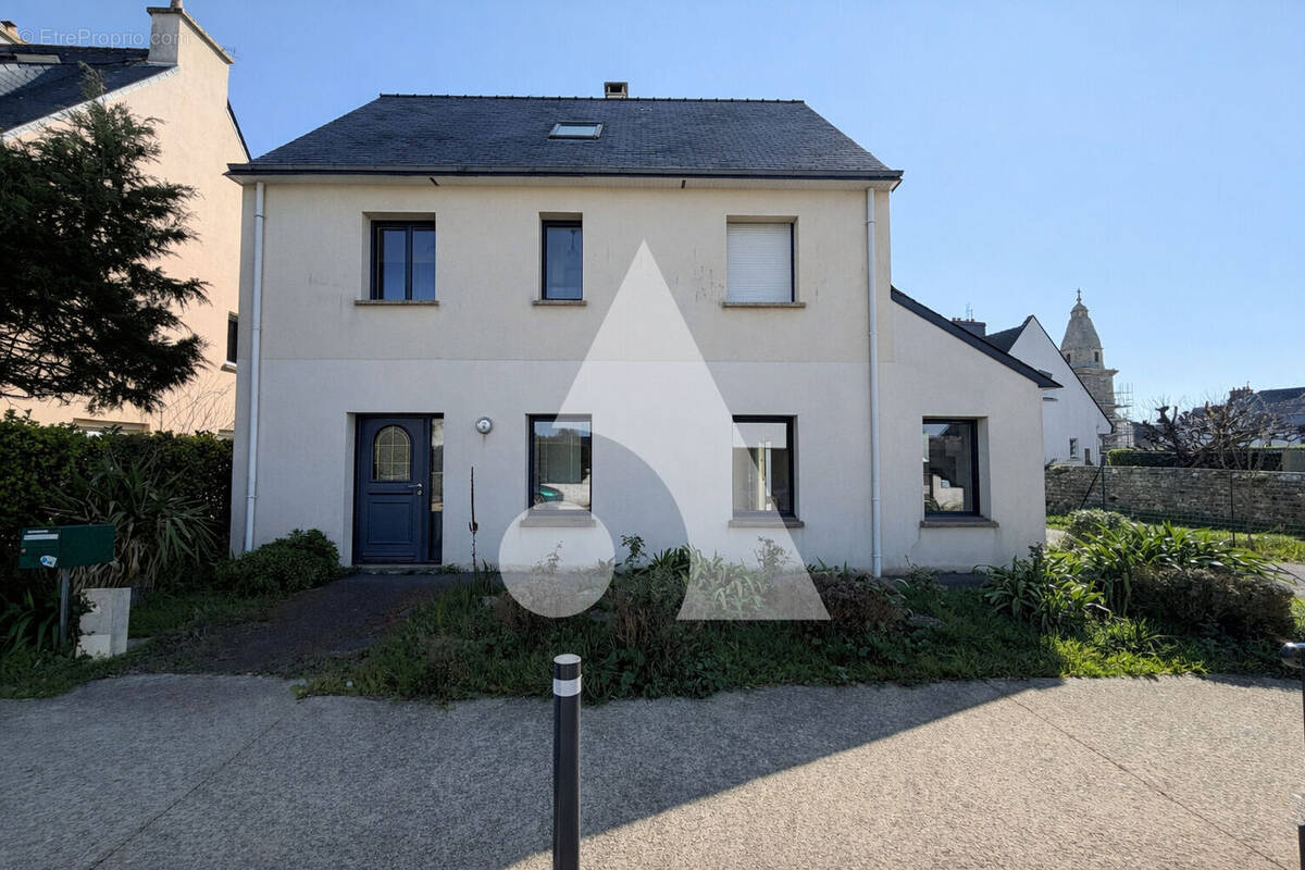 Maison à ERDEVEN