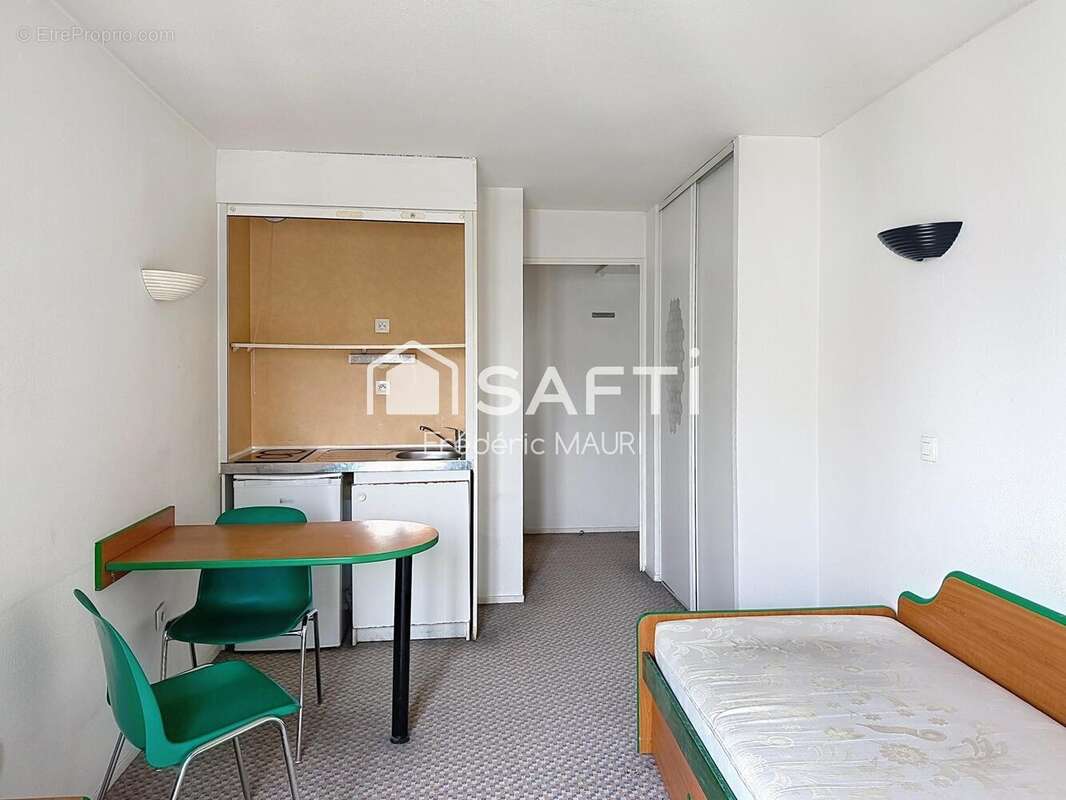 Photo 3 - Appartement à COURBEVOIE