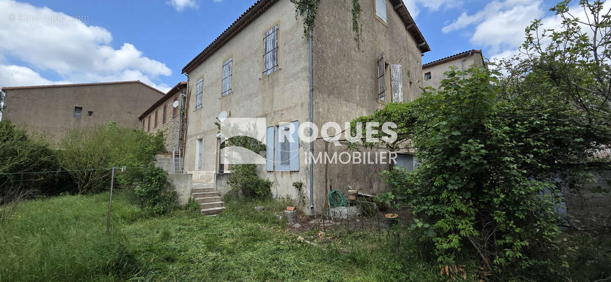 MAISON avec terrain centre village de CEILHES - photo 8